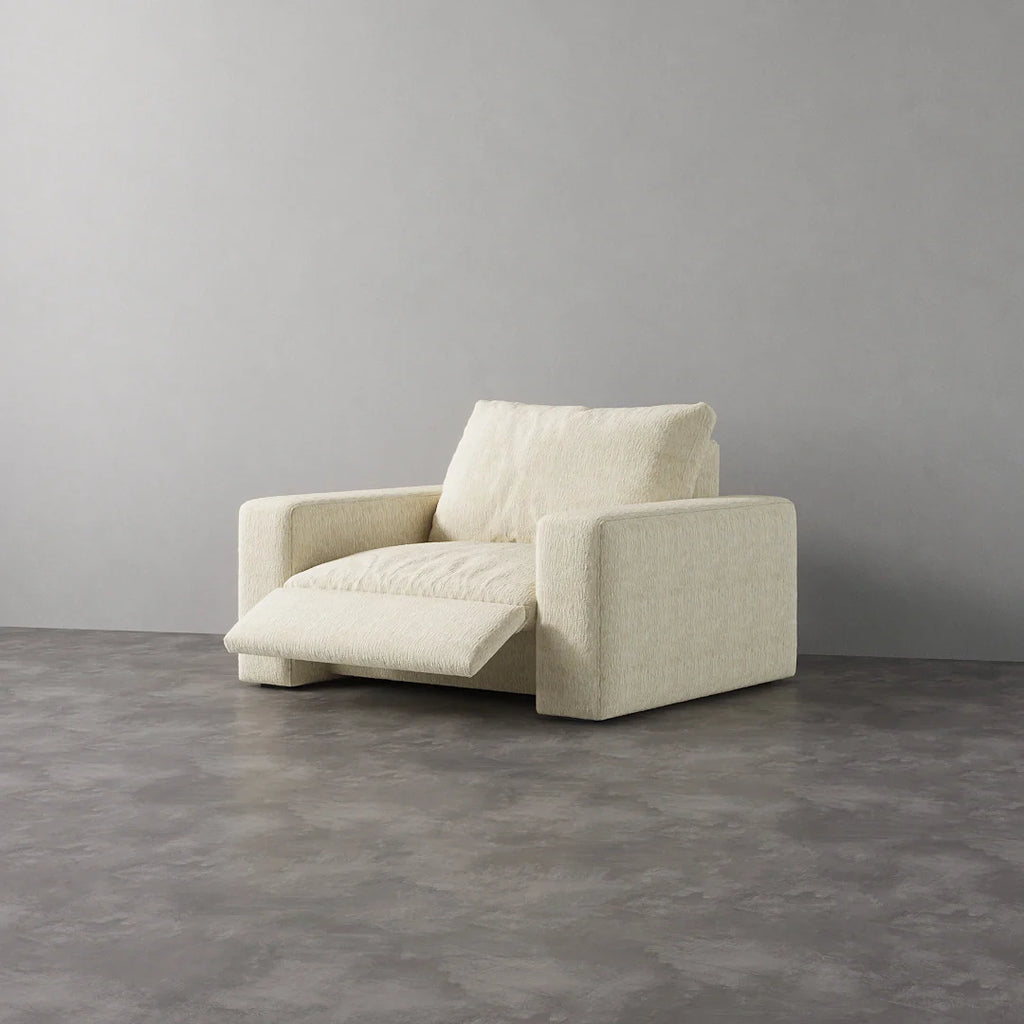 CloudLuxe Recliner Chair